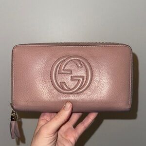 Authentic Gucci Blush Pink Soho Large Zip Around Continental Leather Wallet